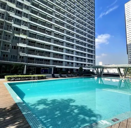 Cozy Unit At Fame Metro Manila