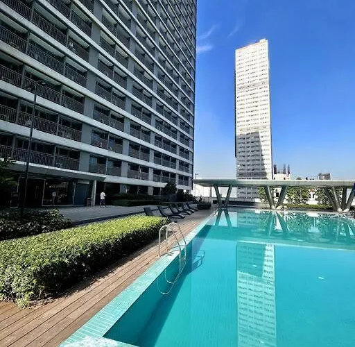 Apartment Cozy Unit At Fame Metro Manila